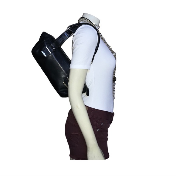 Charles David Small Handbag - Picture 3 of 10